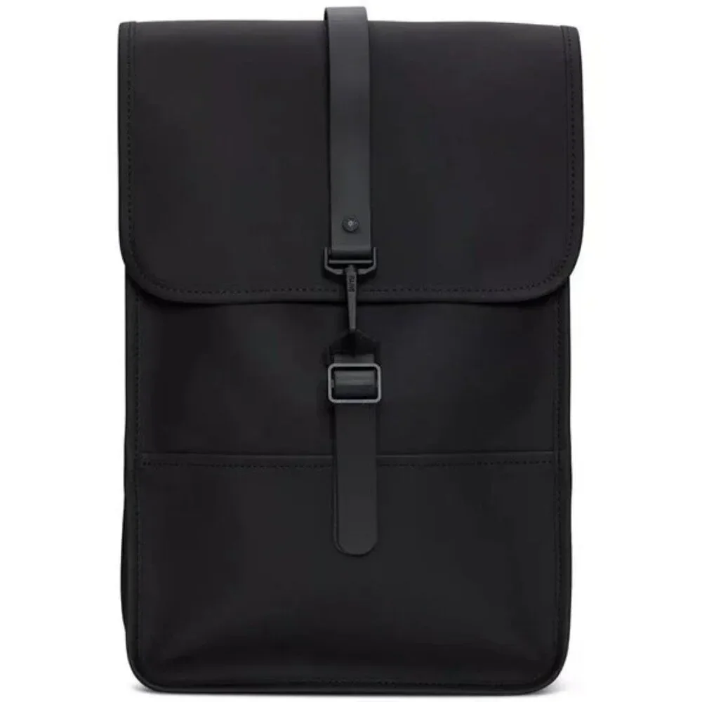 NEW Rains Waterproof Rucksack RFID Minimalist Backpack Unisex NWT Black ⭐️⭐️⭐️⭐️